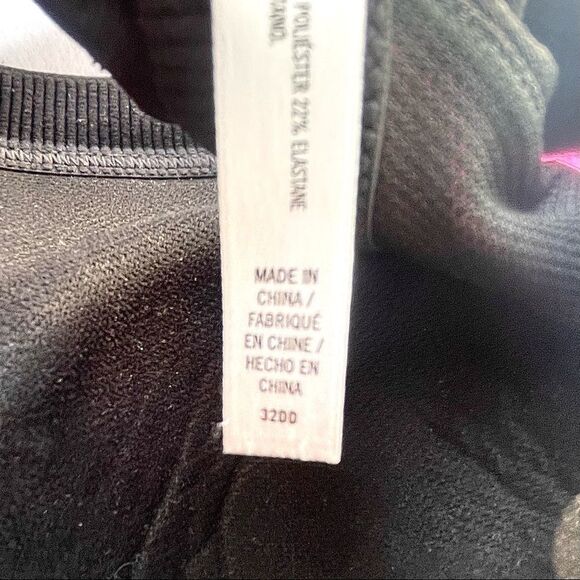 Victoria Sport Incredible High Impact Sports Bra - Picture 9 of 12